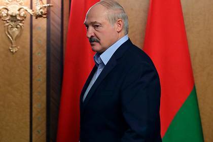 Лукашенко заявил о планах поехать на парад Победы в охваченную «психозом» Россию