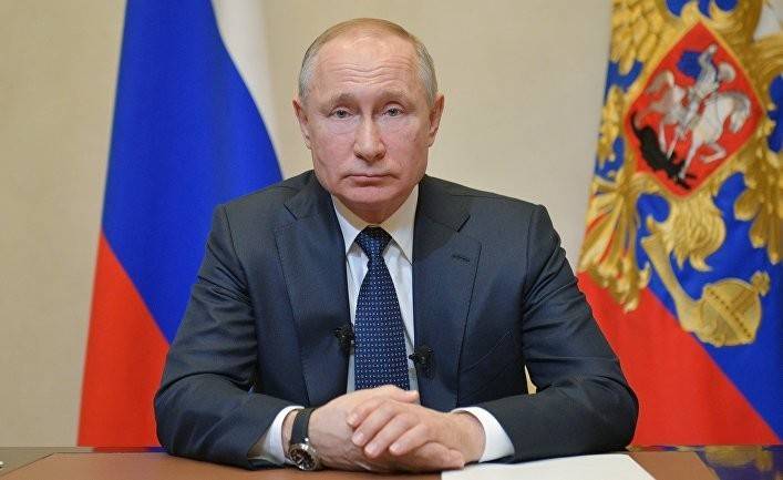 Folha: Путин просит россиян оставаться дома из-за коронавируса