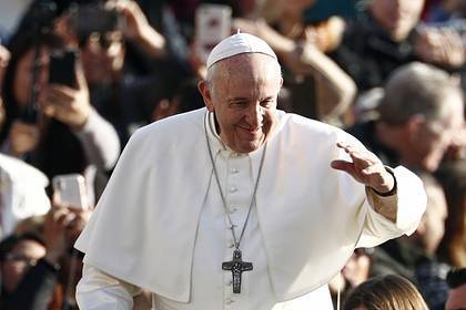 Папа Римский помолился о завершении коронавируса