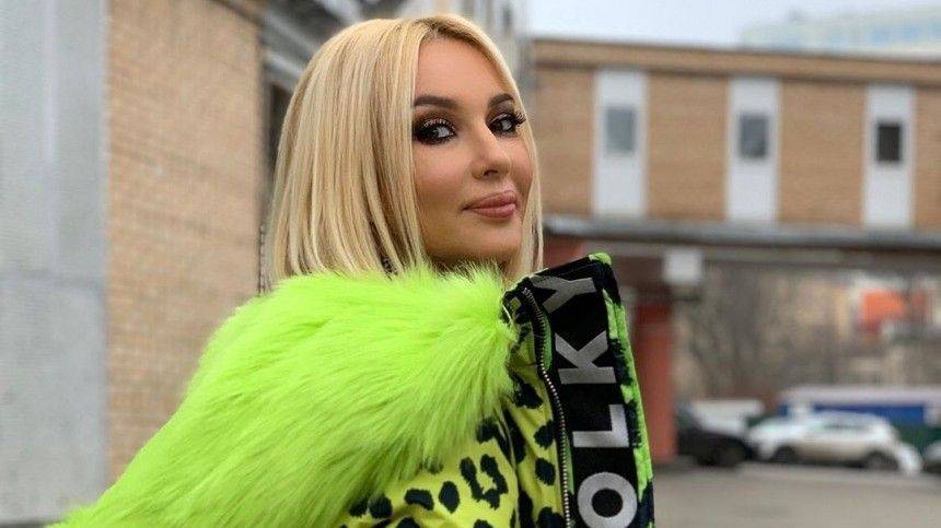 Горите в аду, идиоты: Кудрявцева обрушилась на СМИ после шутки о «сволочах» на карантине