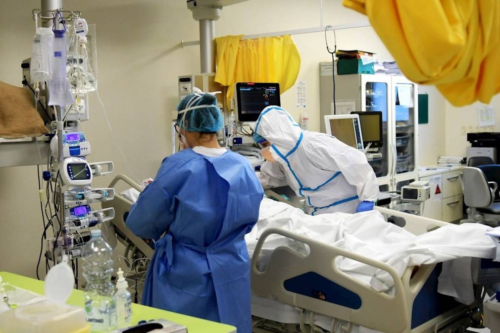 Школьница стала самой юной жертвой коронавируса в Европе