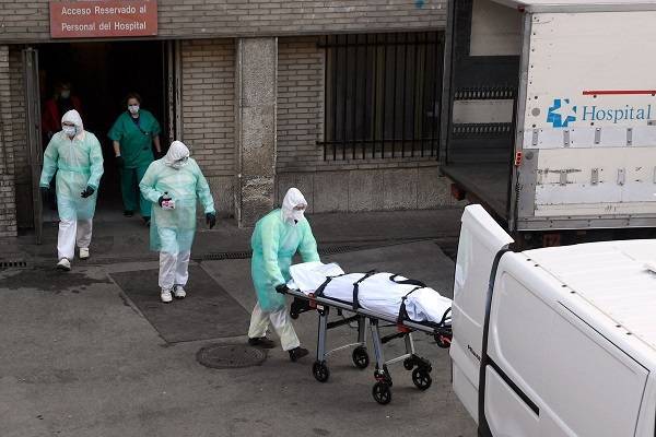 Италия вновь побила рекорд по числу жертв коронавируса за сутки