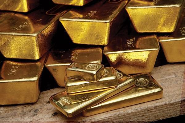 В США раскупили все золото