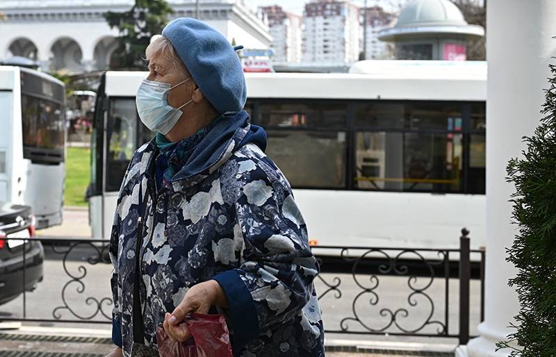 В Москве для врачей старше 65 лет сохраняются льготы на проезд