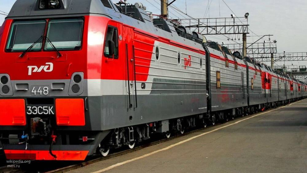 Спецпоезд РЖД с россиянами прибыл из Киева в Москву