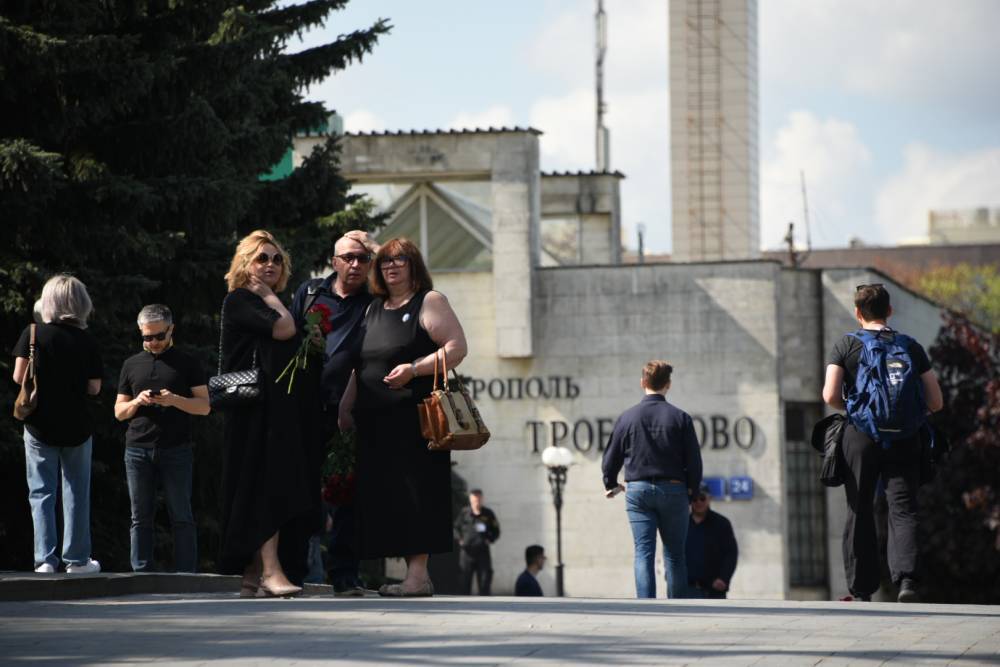 Актрису Инну Макарову похоронили на Троекуровском кладбище в Москве