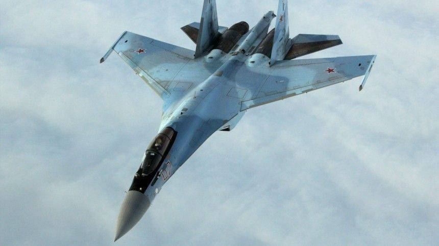 Летчик раскрыл преимущества российского Су-35 над американским F-16
