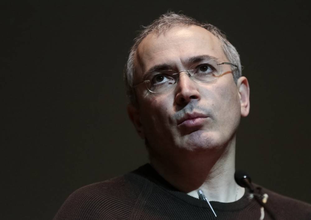 Смертельно больной Ходорковский хочет забрать с собой как можно больше людей