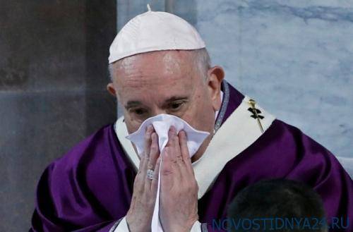Папа Римский заявил о «сгущении тьмы» и отпустил всем грехи