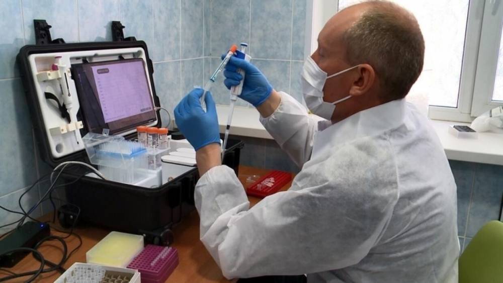 Мурашко заявил об отсутствии дефицита тестов на коронавирус