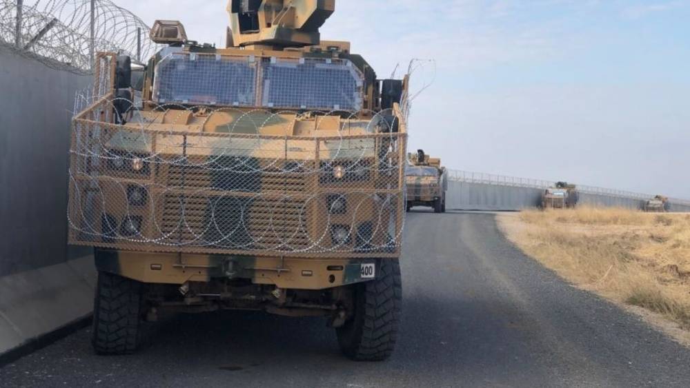 Военная полиция РФ провела патрулирование в провинции Ракка в Сирии