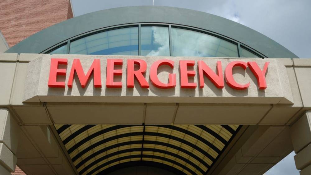 Американский подросток с подозрением на коронавирус умер из-за отсутствия страховки