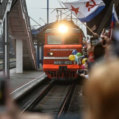 Спецпоезд с украинцами, вывезенными из России, прибыл в Киев