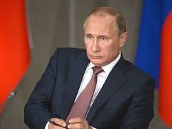 Путин поручил обеспечить отсрочку на полгода налоговых платежей