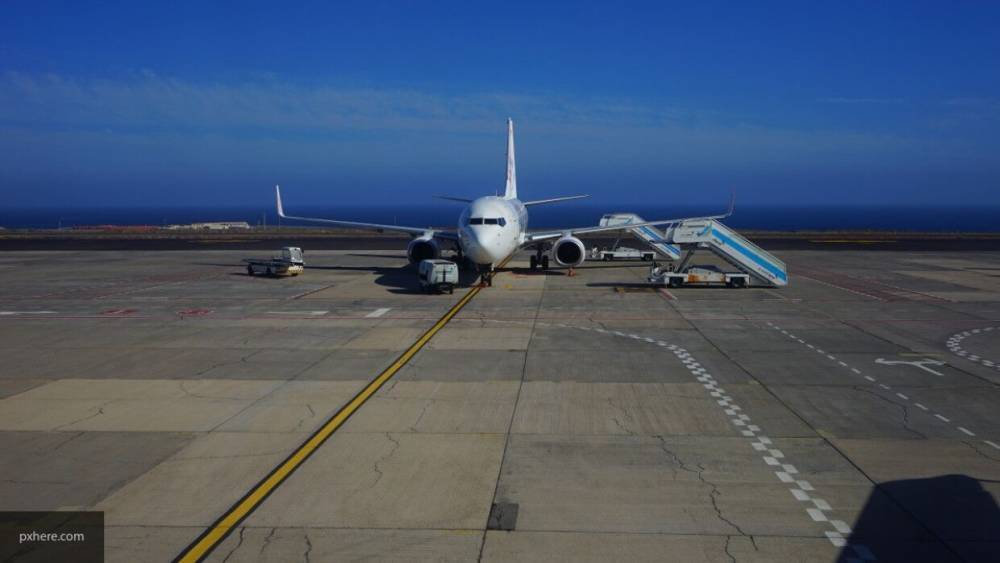 Коронавирус грозит греческим авиаперевозчикам банкротством