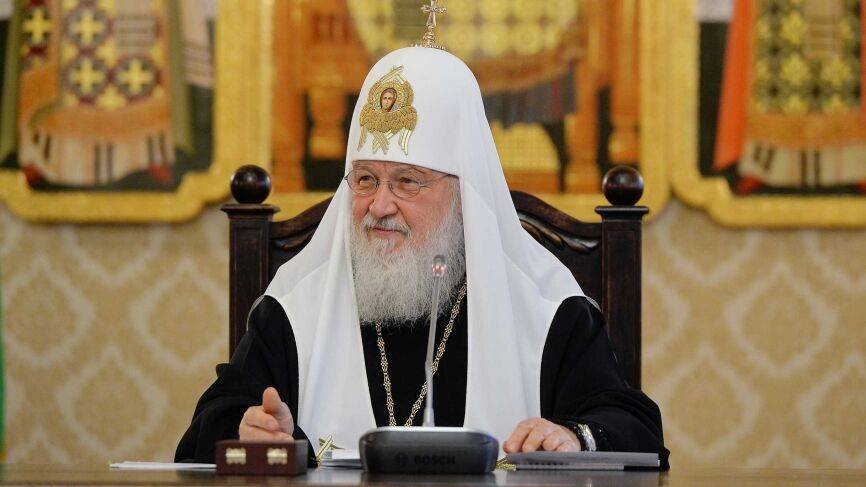 Патриарх Кирилл призвал не слушать выступающих против карантина «неразумных священников»