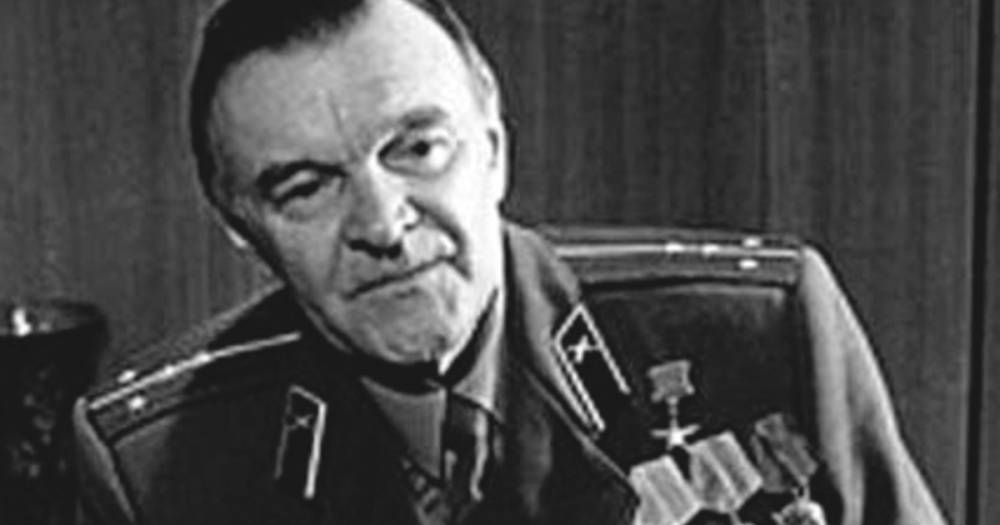 Умер легендарный советский писатель-фронтовик Бондарев