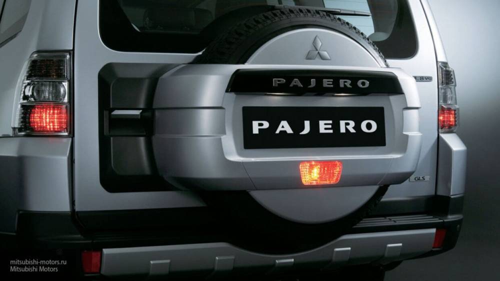Новый внедорожник Mitsubishi Pajero появится в 2021 году