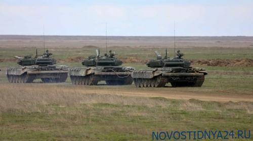 Россия завезла на Донбасс танки и 30 вагонов боеприпасов