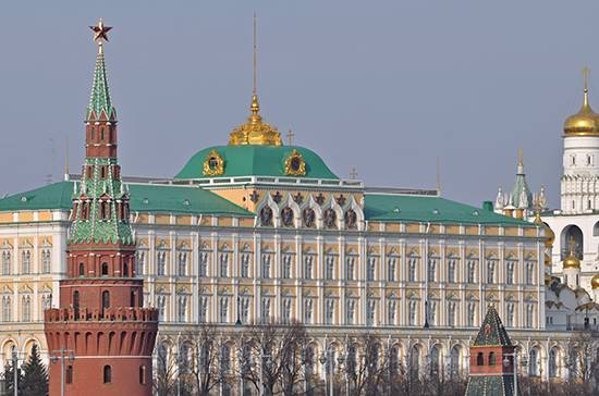 Президент и администрация Кремля продолжают работать в прежнем режиме