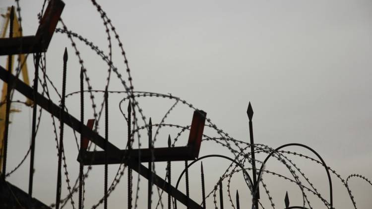 Главе УФСИН по Башкирии предложили заменить тюремные ложки на съедобные