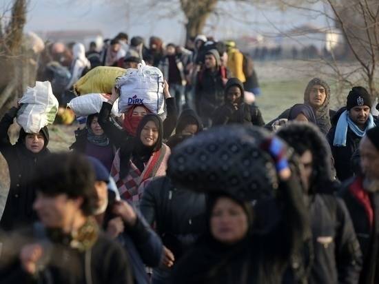 Венгрия опасается наплыва 100 тысяч сирийских беженцев в ближайшее время