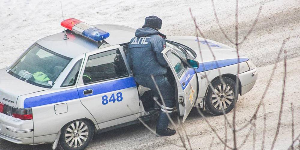 На трассе "Кавказ" поймали группировку полицейских-вымогателей