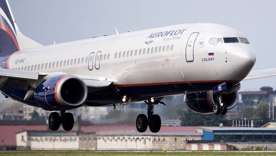 Самолет Москва — Цюрих экстренно сел в Шереметьево