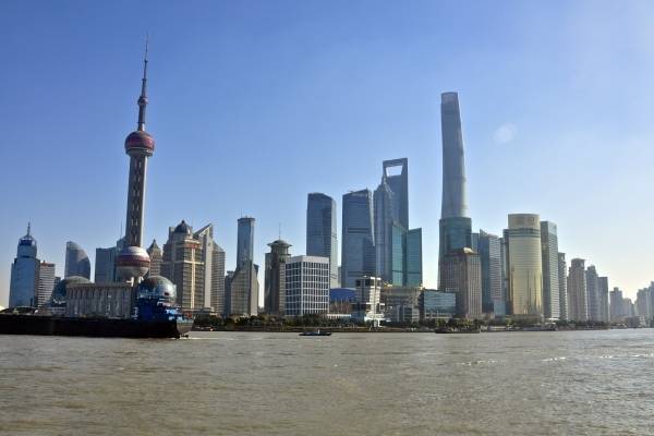 Более 70 человек в Шанхае помещены на карантин из-за контакта с заболевшими коронавирусом