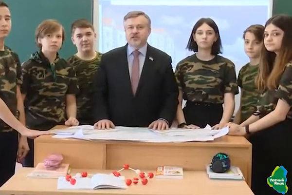 На Ямале депутат и мэр записали рэп про расход бюджета - trud.ru - окр. Янао