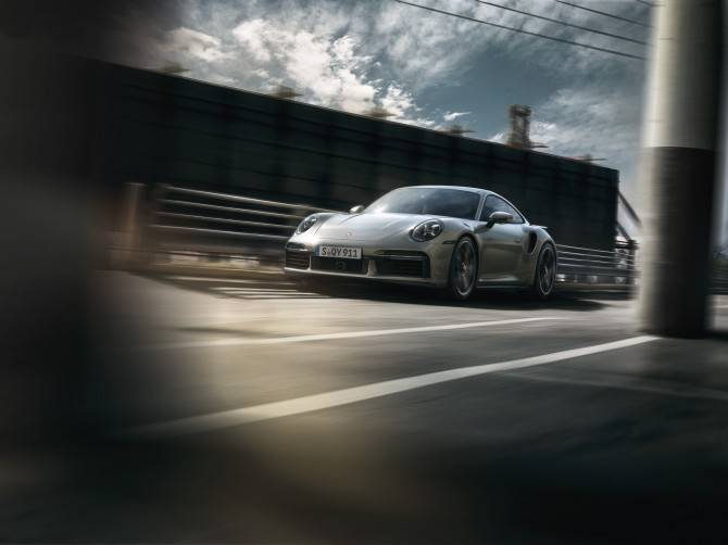 Новый Porsche 911 Turbo S стартует на российском рынке