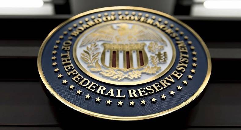 ФРС США экстренно снизила базовую процентную ставку из-за вспышки коронавируса