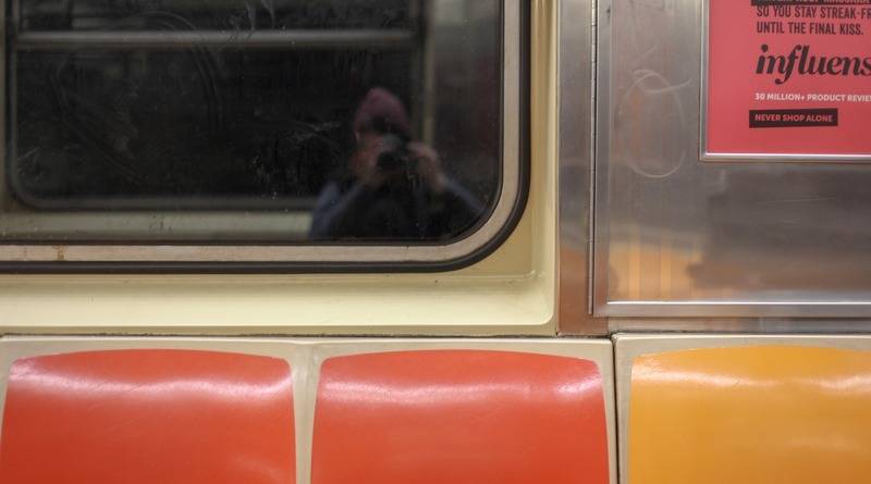 Коронавирус в Нью-Йорке: станции метро, вагоны и автобусы будут дезинфицировать