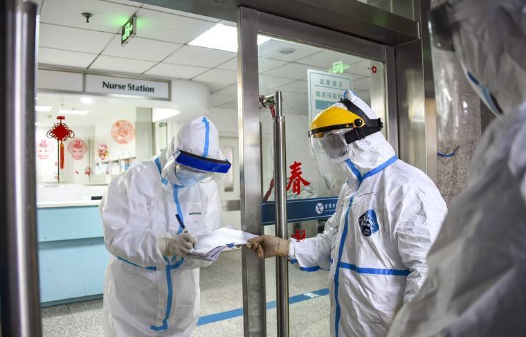 ВОЗ сообщила о снижении числа новых случаев заражения COVID-19 в Китае