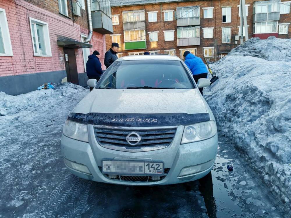 Кузбассовец лишился автомобиля за долг перед сыном в 600 тысяч рублей