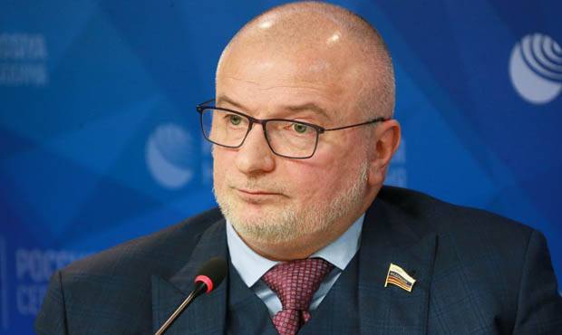 Сенатор Андрей Клишас назвал незаконным решение о всеобщей изоляции в Москве и Подмосковье