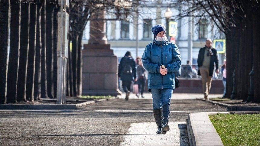 Украинка извинилась на коленях за распространение коронавируса