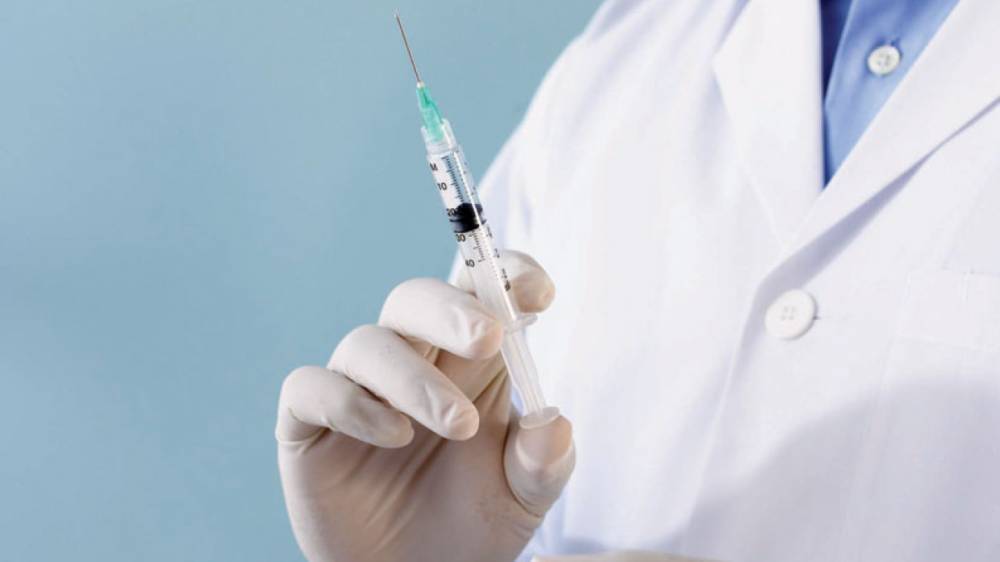Российские ученые разрабатывают три вакцины от COVID-19