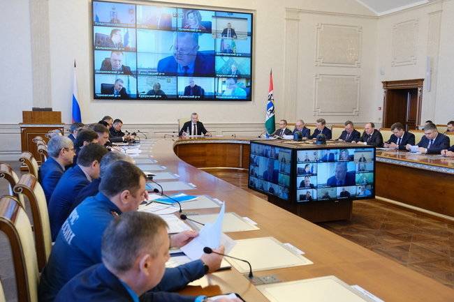 Губернатор Новосибирской области напомнил работодателям о карантине