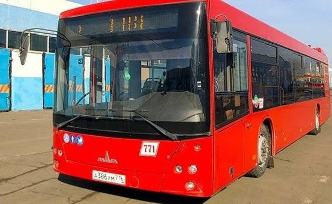 Пассажиропоток в городских автобусах Казани снизился до 50%
