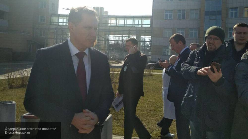 Министр здравоохранения РФ сообщил о 32 тяжелых больных в России