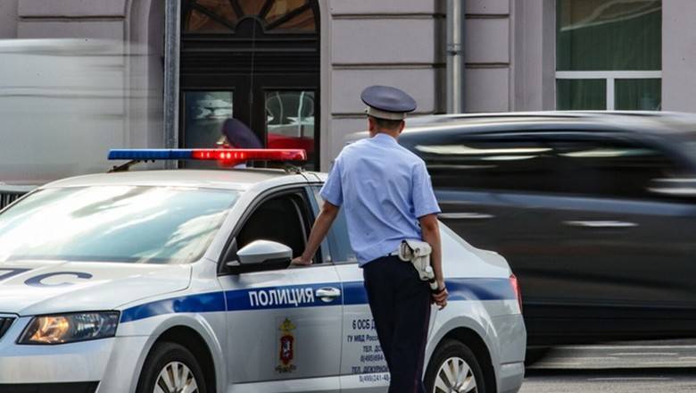 Юристы: штрафовать москвичей за нарушение карантина власть не имеет права
