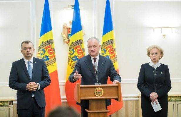 Власти Молдавии помогут членам диаспоры вернуться домой спецрейсами
