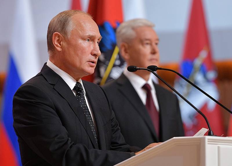 "Береженого бог бережет": Путин призвал не бояться мер против коронавируса
