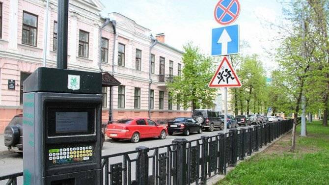 Пандемия: казанские парковки на неделю сделали бесплатными