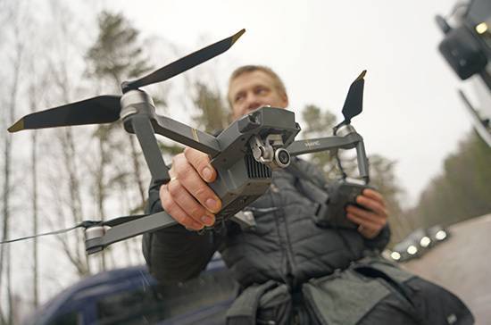 За соблюдением правил карантина в Вильнюсе будут наблюдать с помощью дронов