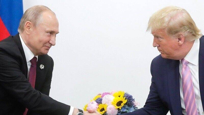 Трамп обсудит с Путиным коронавирус и нефть