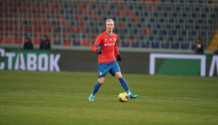 Исландский футболист ЦСКА отправил беременную девушку домой