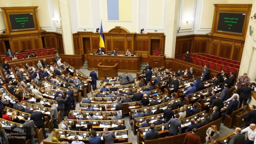 Украинские депутаты сняли мораторий на продажу сельскохозяйственных земель
