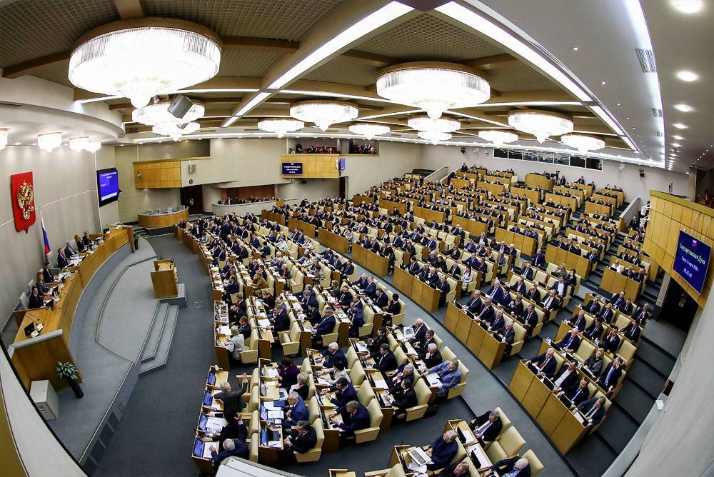 Госдума приняла в первом чтении законопроект о праве правительства вводить режим ЧС